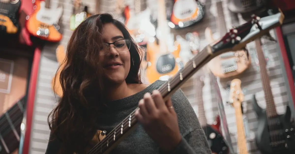 Come scegliere la chitarra giusta per principianti